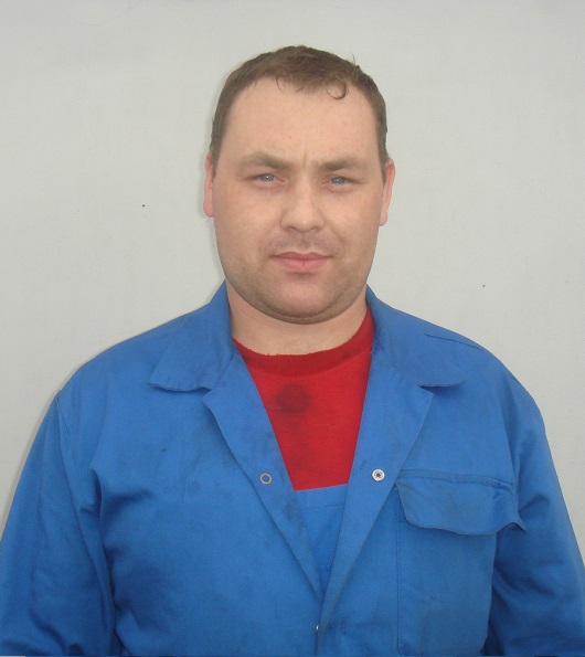 Титов Александр Александрович, автомеханик